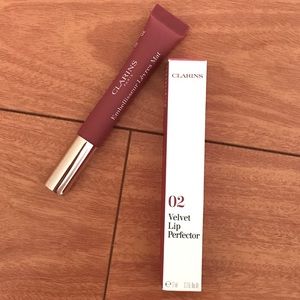 CLARINS Velvet Lip Prefector